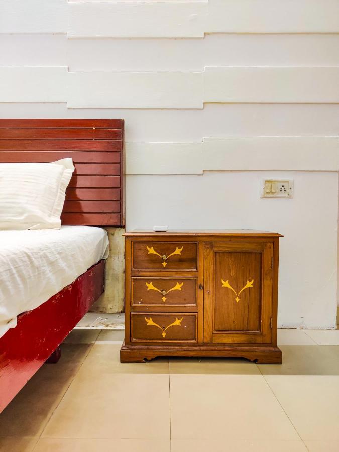 Piggy Calangute By Urban Nomads - Dorms & Pvt Rooms GOA Dış mekan fotoğraf